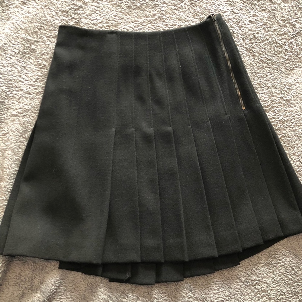 Akris black pleaded skirt